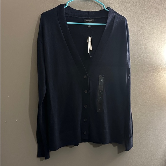 Banana Republic Navy Blue Cardigan NWT Minimalist Quiet Luxury Preppy Sweater - Picture 5 of 7